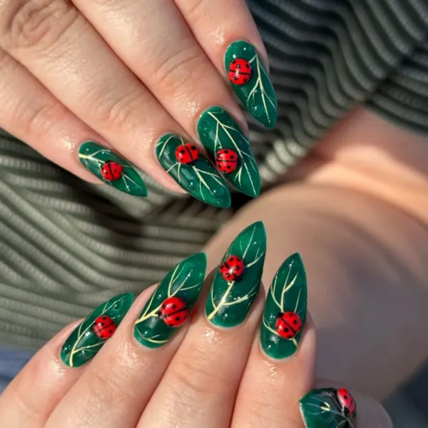 Nail work by Mazy Nail Studio