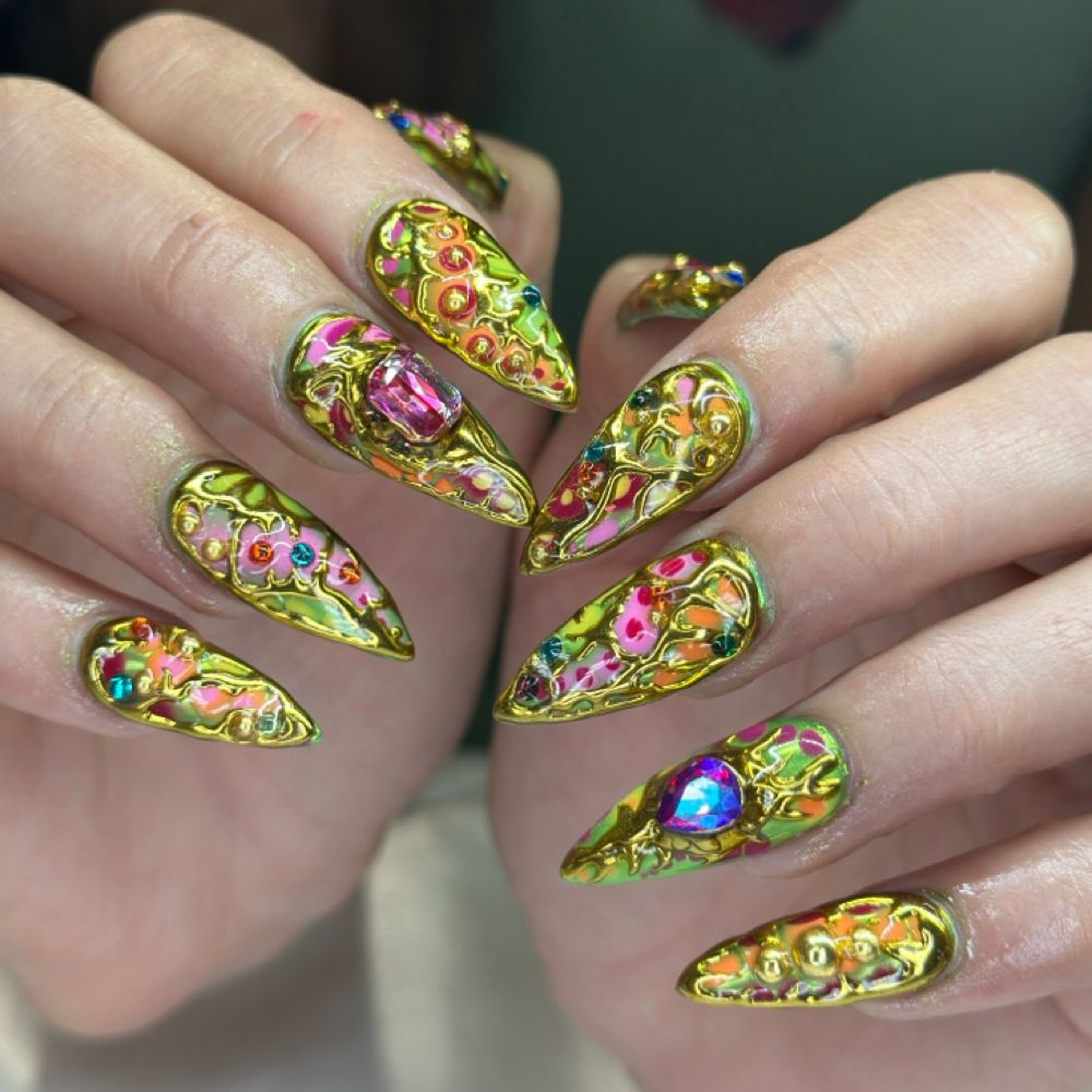 Mazy Nail Studio nail work in Austin, example 1
